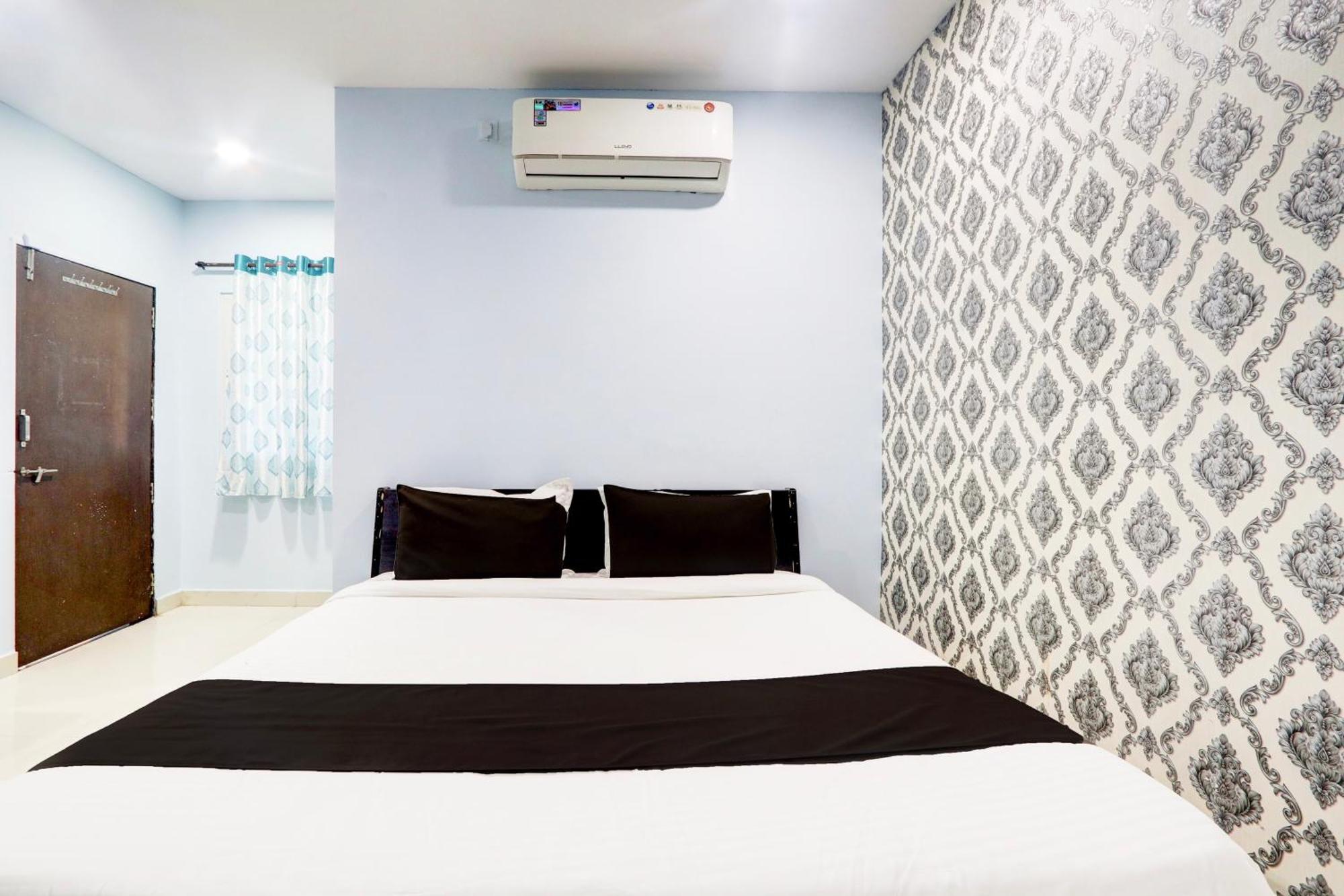 Hotel O Moon Light Nizamabad エクステリア 写真