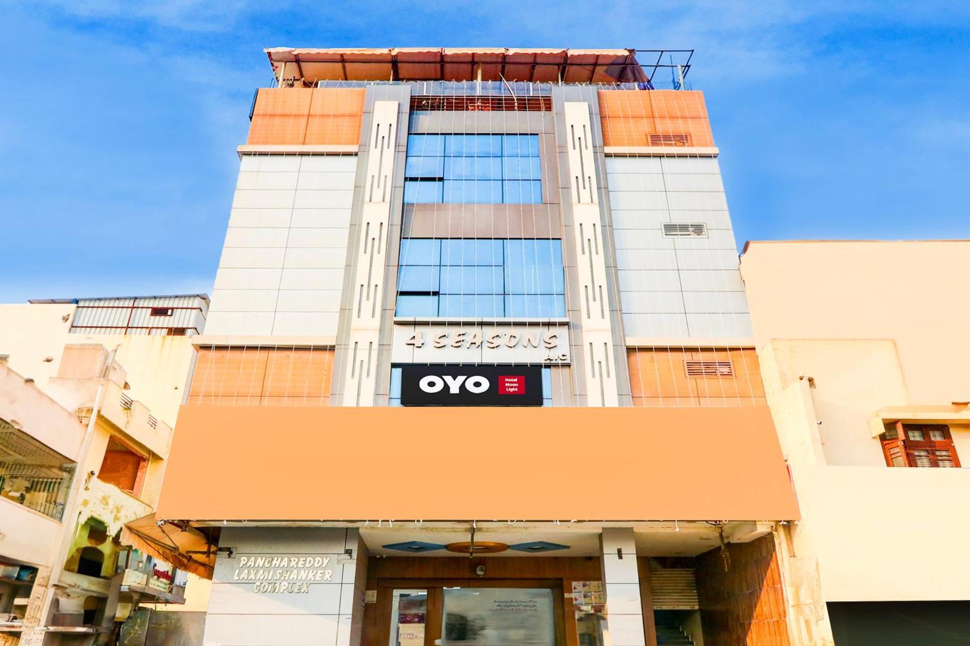 Hotel O Moon Light Nizamabad エクステリア 写真